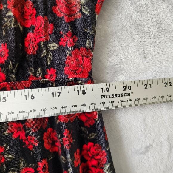Torrid Velvet Dress Womens Size 2X Black Red Rose Print Soft Stretch Fit Flare - Picture 6 of 9